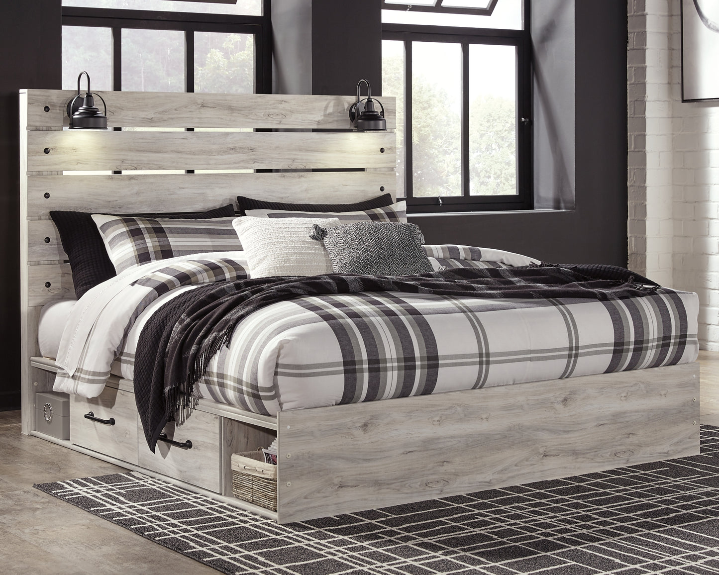 Cambeck  Panel Bed With 4 Storage Drawers