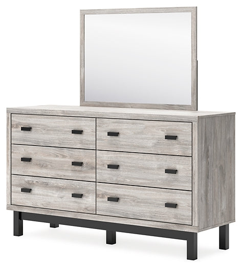 Vessalli Queen Panel Bed with Mirrored Dresser and Nightstand